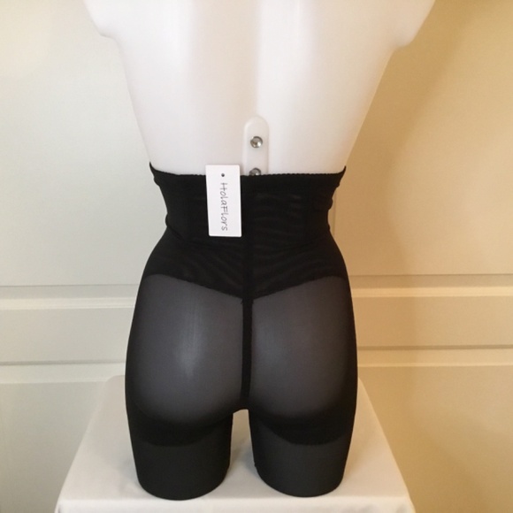 NWT HolaFlors Black Tummy Control Compression Shorts Shapewear Size Medium - Picture 7 of 10